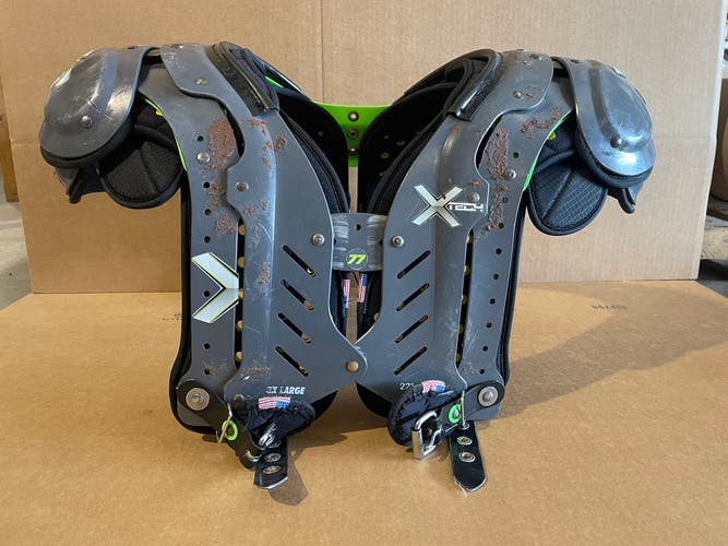 XTECH  Shoulder Pads 3XLarge