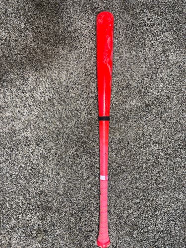 M^Powered maple baseball bat