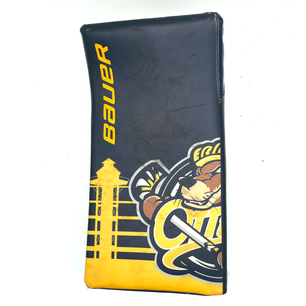 Used Regular Bauer Supreme Ultrasonic Pro Stock Goalie Blocker