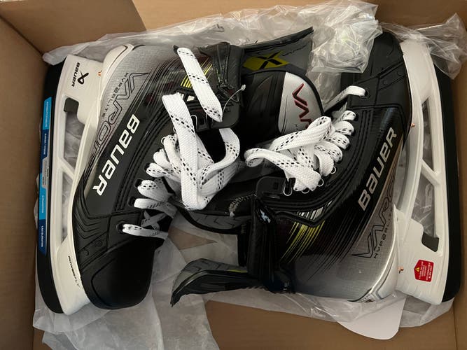 Senior New Bauer Vapor Hyperlite 2 Hockey Skates Regular Width Size 8