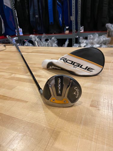 Used Men's 2022 Callaway Right Handed Rogue ST Fairway Wood Regular Flex 3 Wood