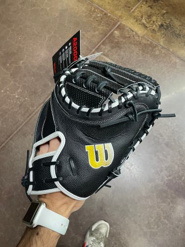 New 2021 Catcher's 33.5" A2000 Baseball Glove