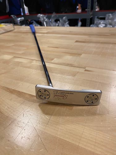 Used Men's 2020 Scotty Cameron Right Handed Blade Special Select Newport 2.5 Putter Uniflex