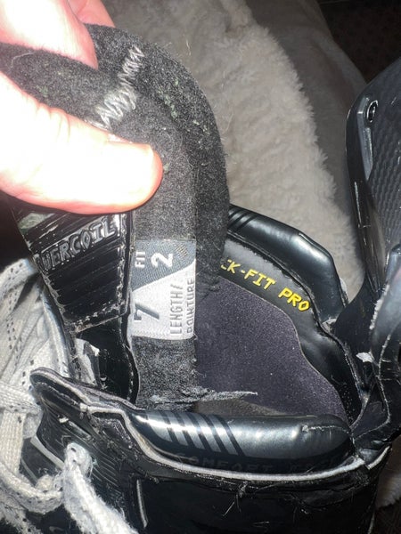 Used Size 7 Supreme Mach Bauer Regular Width Hockey Skates
