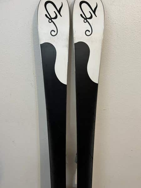 K2 t:nine True Luv Womens Downhill Skis 156 cm Marker Bindings