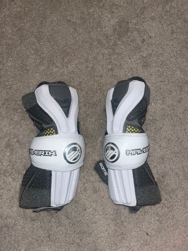 WILLING TO NEGOTIATE Maverick Rome arm gaurds