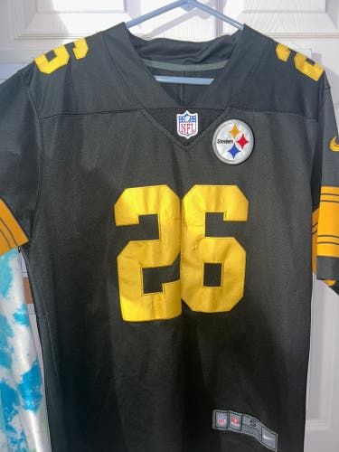 LeVeon Bell Steelers Jersey (color rush)