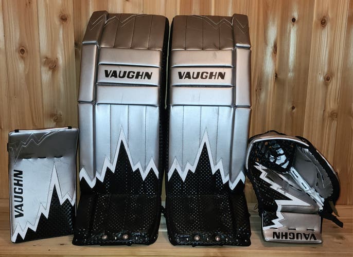 Used 34" Vaughn Regular Velocity Pro Goalie Full Set
