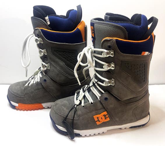 Men's New Size 10 (Women's 11) DC Snowboard Boots