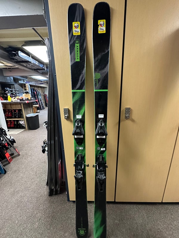 Used Men's 2022 Armada 188 cm All Mountain Declivity 92 Ti Skis With Bindings Max Din 13