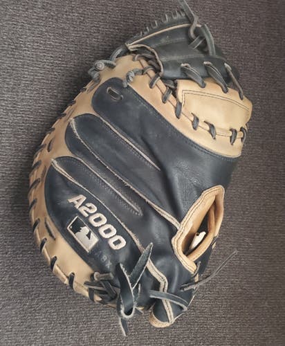 Used Wilson Right Hand Throw Catcher's A2000 Baseball Glove 33"