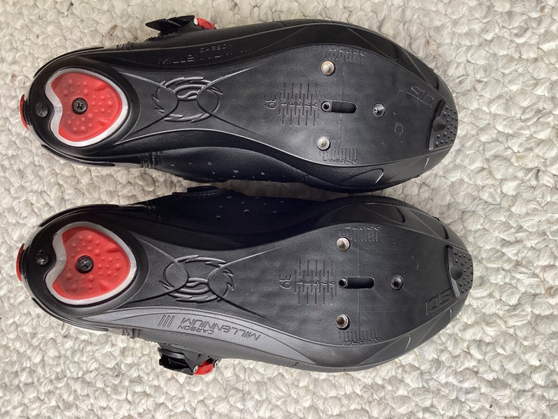 Black New Adult Women's Size 39 (Women's 7.0) Sidi Cycling Shoes
