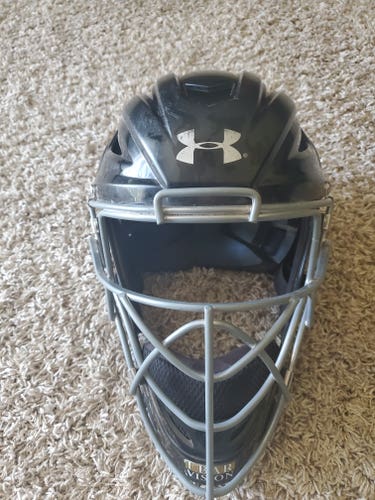 Used Under Armour Catcher's Set