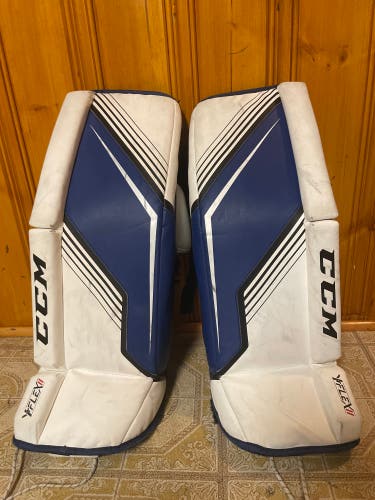Used 26" CCM Goalie Leg Pads