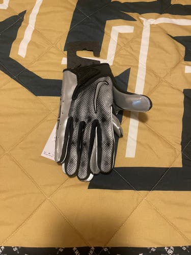 Nike Vapor Jet Receivers Gloves Silver/Black Mens Size Large