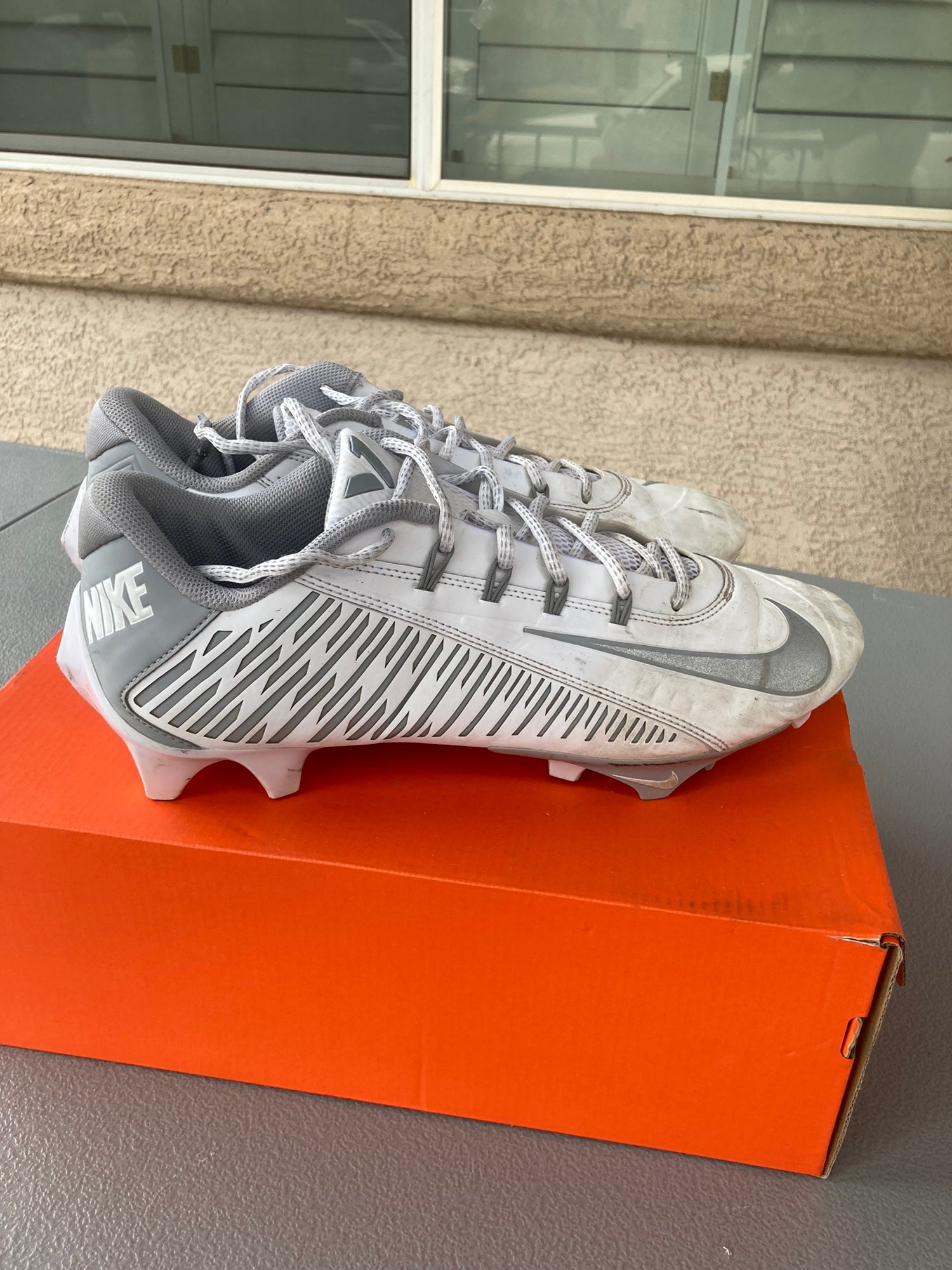 2013 nike vapor carbon football cleats