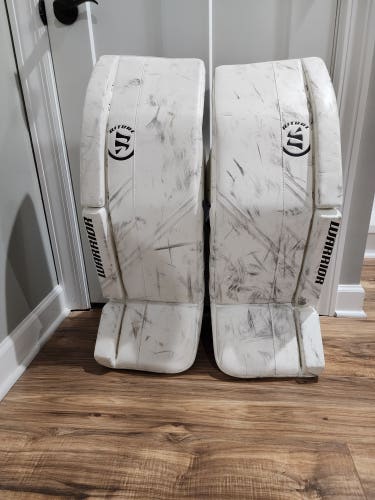 Used 34" Warrior Ritual G5+ Goalie Leg Pads