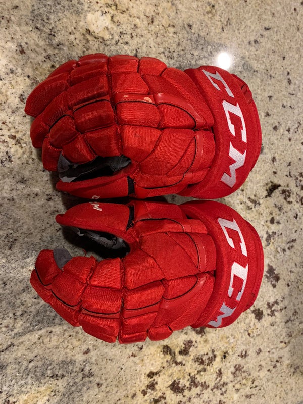 CCM HG 12 Gloves Senior 14” Red