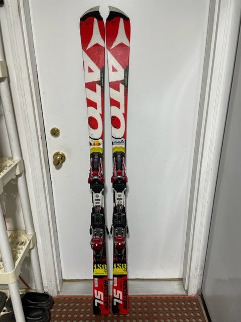 Used 2017 Atomic 158 cm Racing Race SL Skis With Bindings Max Din 18