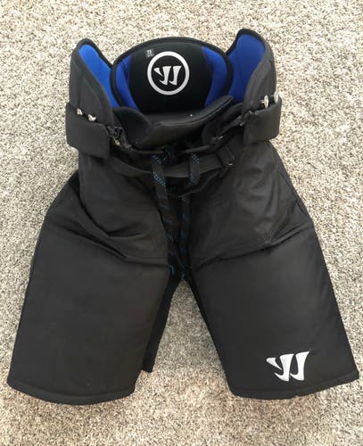Senior Medium Warrior Pro Stock Covert QRE Pro Hockey Pants