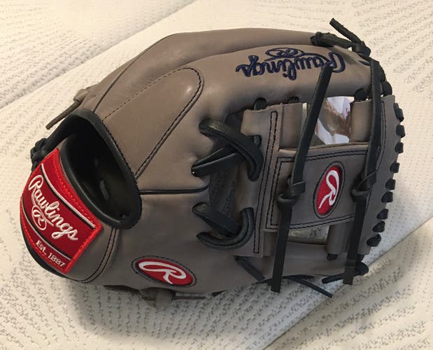 New Infield 11.5" R9 Baseball Glove