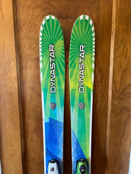 Dynastar Cham 107 185cm with Look Pivot 14 Bindings | SidelineSwap