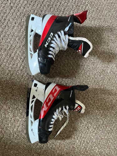 Used CCM Regular Width  9 JetSpeed FT4 Pro Hockey Skates