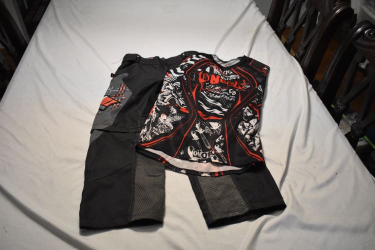 ONeal Apocalypse/Element Motocross Jersey/Pant/Short Set, Youth Medium 22 - Top Condition!