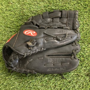 Used Rawlings Right Hand Throw Baseball Glove 12.25"