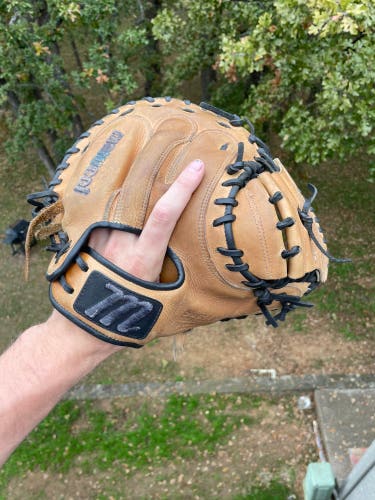 Catcher's 33.5" Capitol Series Baseball Glove
