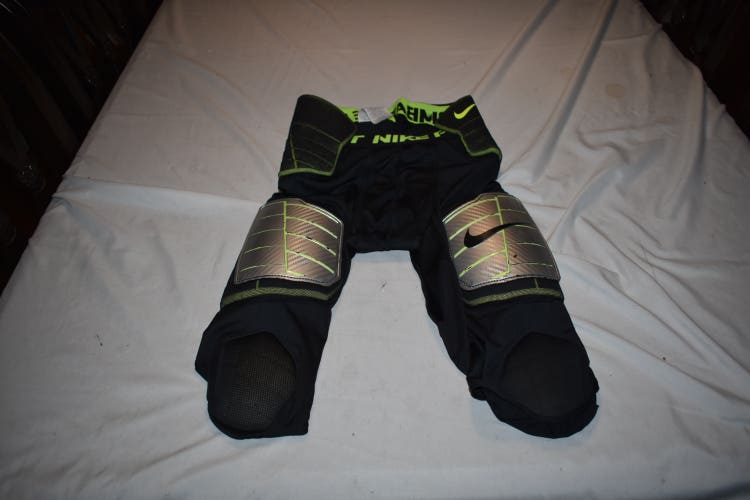 Nike Pro Combat Hyperstrong 7 Pad Compression Pants, Black, Adult Large - Great Condition!