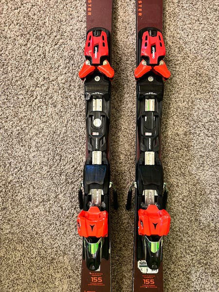 ATOMIC REDSTER S8i　155 Redster S8i Revoshock C + I 12 Gw | Atomic INT