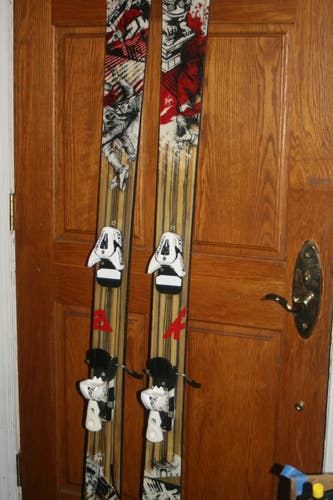 K2 95 Kung Fugas Twin Tip Skis with Salomon STH Bindings