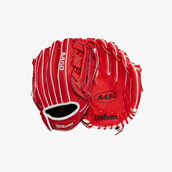 Used Wilson A9820 RightHand Throw Outfield Baseball Glove SidelineSwap