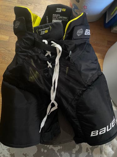 Bauer men’s large 3s hockey pants Like New