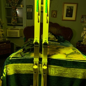 Used Rossignol Sport 660 With Salomon Bindings
