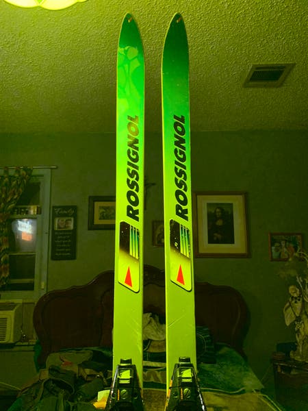 Used Rossignol 7S Kevlar Skies With Salomon Bindings