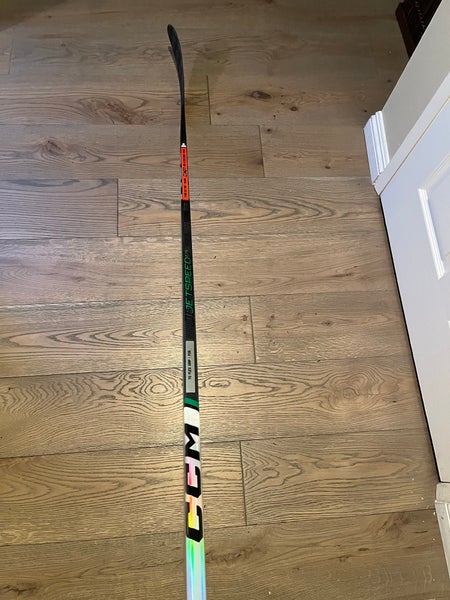 NEW CCM Jetspeed FT6 Pro Right Handed Green Edition 70 Flex P28 Hockey Stick