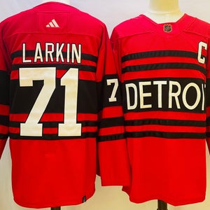 Dylan Larkin Detroit Red Wings Jersey for Ice Hockey Vintage Size 54