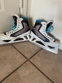 Bauer Senior Ice Hockey Goalie Skates - Size 7D
