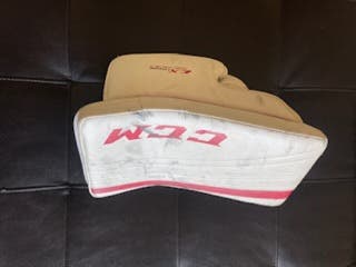 CCM Extreme Flex 400 Goalie Blocker