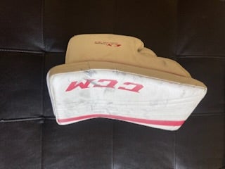CCM Extreme Flex 400 Goalie Blocker