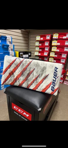 Used Bauer Supreme Regular Pro Stock Glove And Block