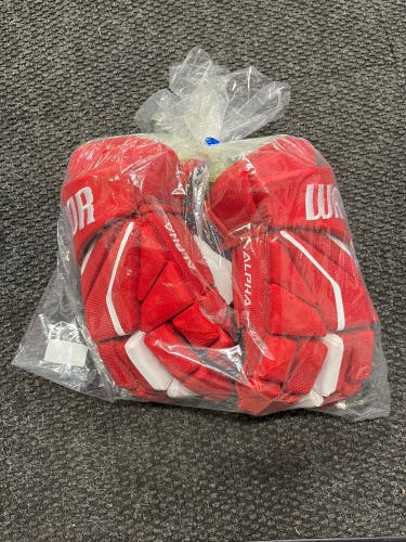 Warrior 13"  Red Alpha LX2 Player Gloves