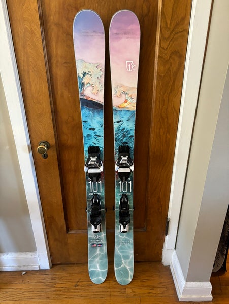Icelantic Maiden 101 155cm with Adjustable Salomon Warden Bindings