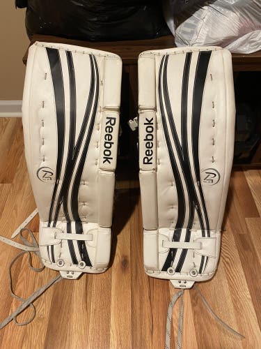 28" Reebok Premier 4 14K Goalie Leg Pads