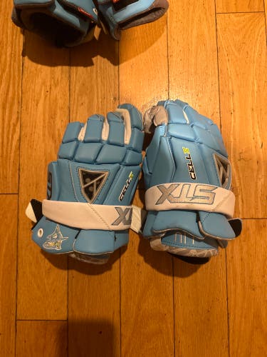 New Player's STX 13" Cell V Lacrosse Gloves