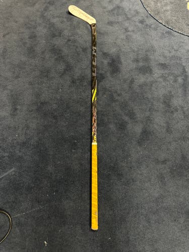 Senior Left Hand P28 Pro Stock Super Tacks AS4 Pro Hockey Stick