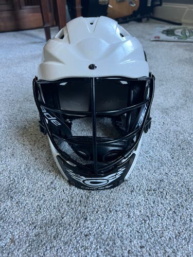 Used Cascade CS Youth Helmet