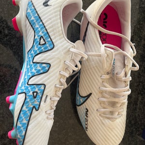 Nike Mercurial Air Zoom Soccer Cleats Women’s size 7.5